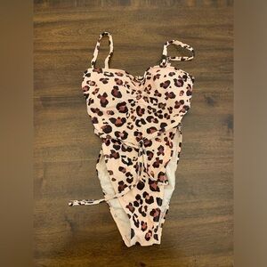 Adore Me Swimsuit One Piece Cheetah Print Women’s Small